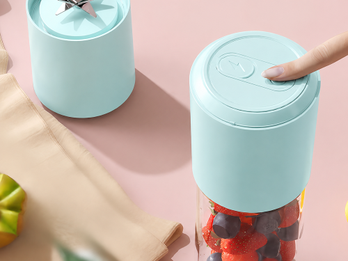 Bezdratový mixér na smoothie - Barva: Světle modrá