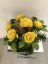 Smuteční kytice z umělých květin květináč - růže žluté