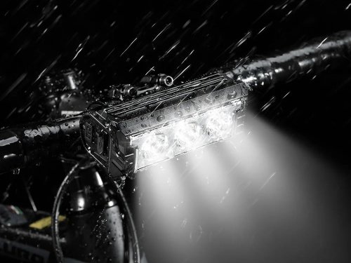 Cyklistické světlo 2500 lm