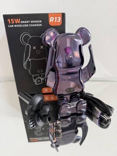 Držák do auta a nabíječka na telefon R13