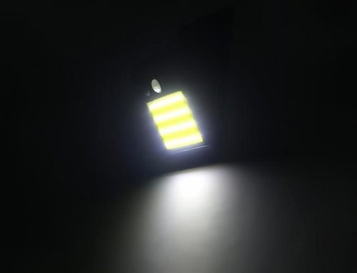 Solárna lampa so snímačom pohybu - 48 LED