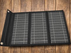 Přenosná solární nabíječka